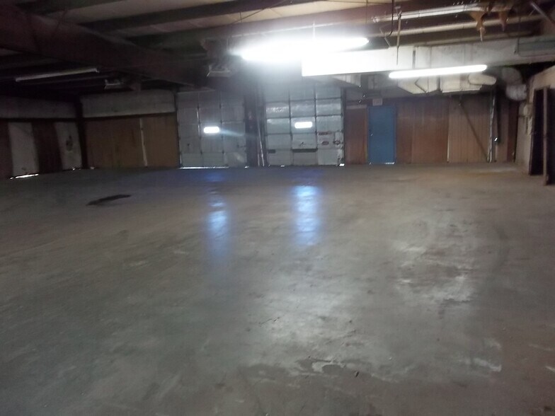 More Photos Of 1250 Tank Street, Neodesha Industrial For Sale