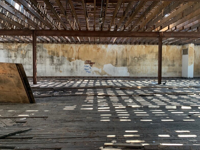 More Photos Of , Stockton Unknown For Sale