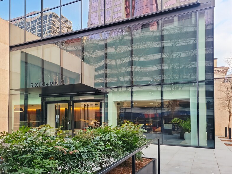 More Photos Of 1050 SW 6th Ave, Portland Coworking Space