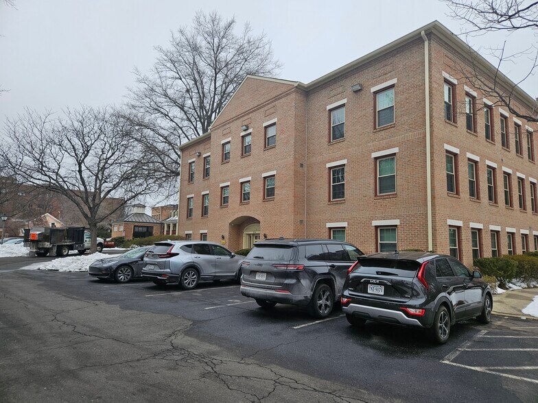 Primary Photo Of 124 E Broad St, Falls Church Office For Sale