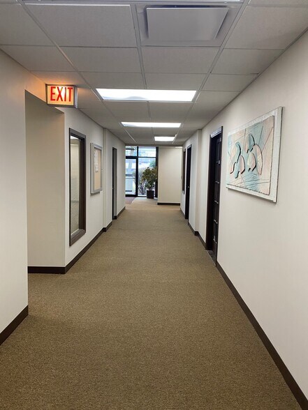 More Photos Of 800 W Central Rd, Mount Prospect Unknown For Lease