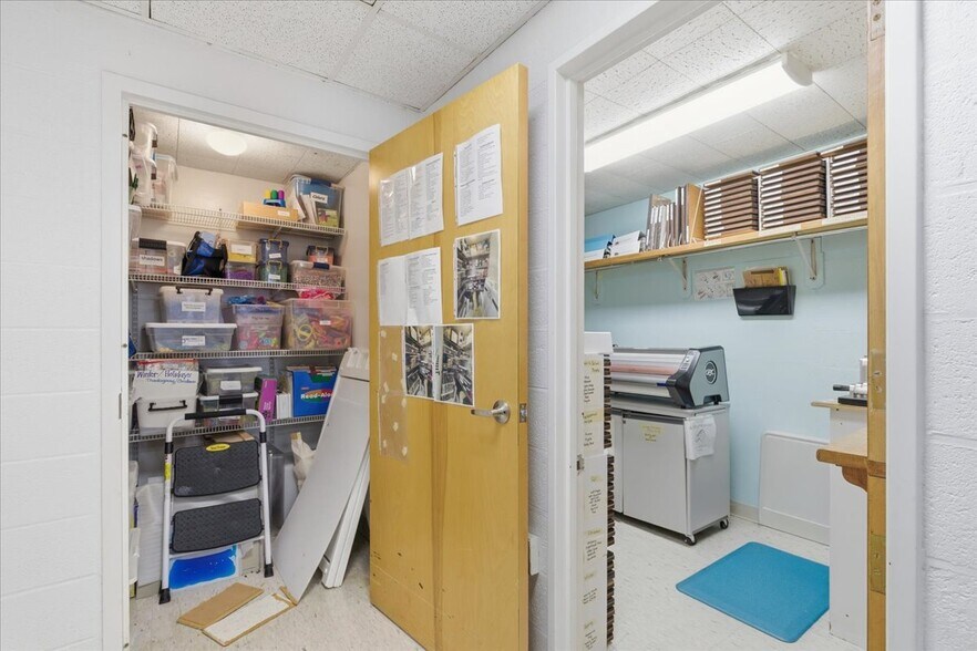 More Photos Of 2330 Mount Hebron Dr, Ellicott City Schools For Lease