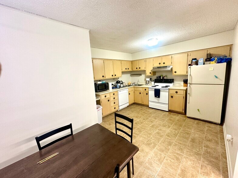 More Photos Of , Decatur Unknown For Sale