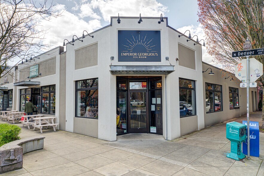 More Photos Of 8221-8237 N Denver Ave, Portland Storefront For Lease