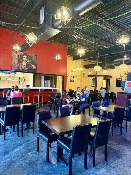 More Photos Of 8604-8686 N Hwy 6, Houston Unknown For Lease