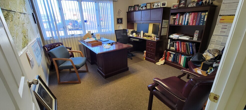 More Photos Of 413 W Main St, Wise Medical For Sale