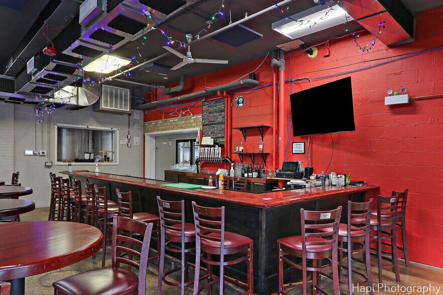 More Photos Of 169 N Seymour Ave, Mundelein Restaurant For Sale