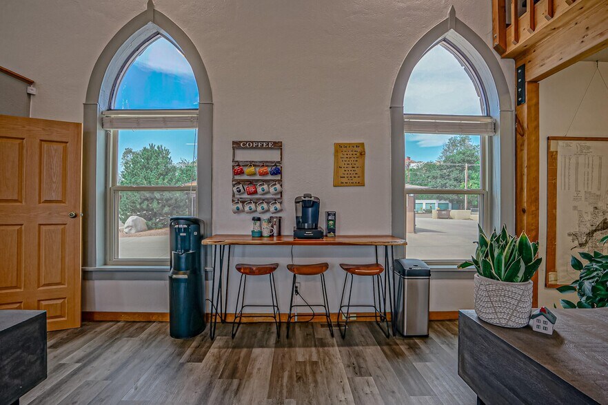 More Photos Of 431 University St, Trinidad Freestanding For Sale