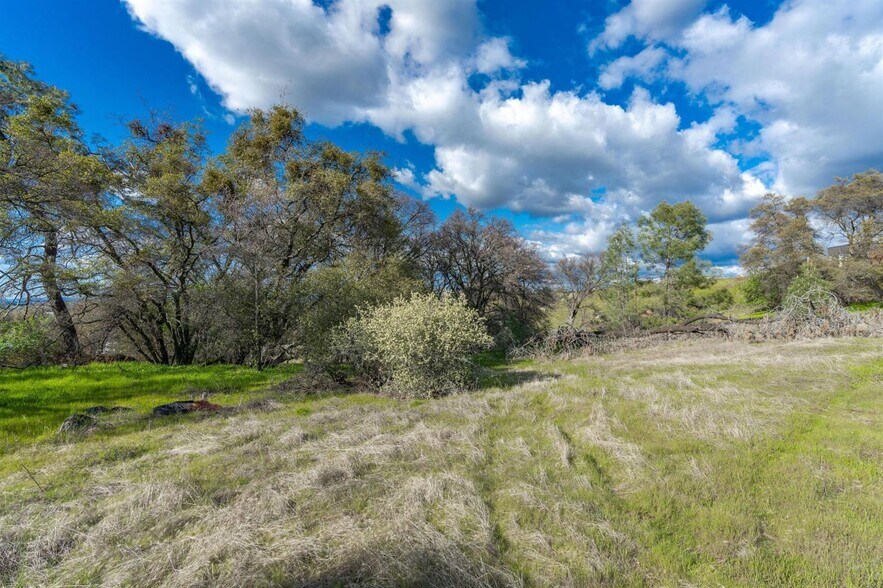 More Photos Of Ridge Road, Sutter Creek Land For Sale