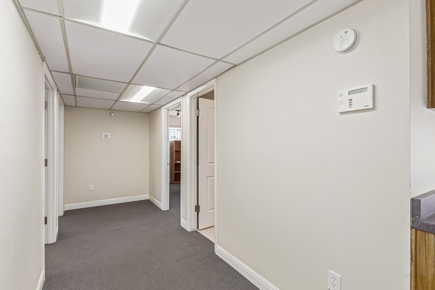 More Photos Of 8545 N Black Canyon Hwy, Phoenix Medical For Sale