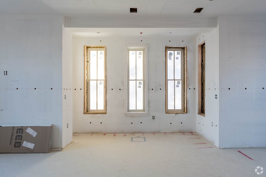 More Photos Of 421 T St NW, Washington Apartments For Sale