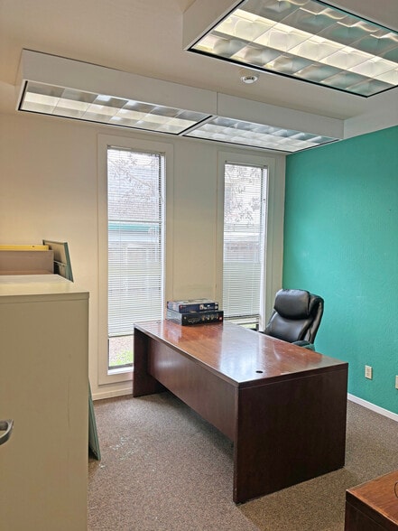 More Photos Of 456 South E St, Santa Rosa Office Residential For Sale