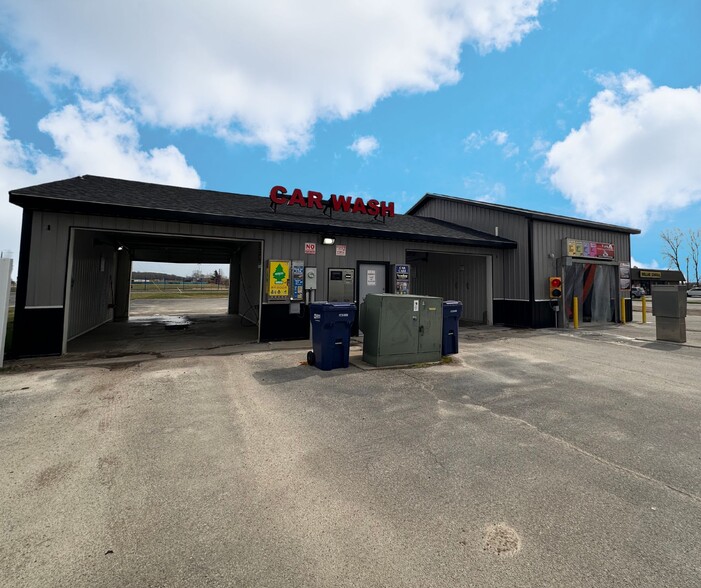 Primary Photo Of 3181 Lewis Ave, Ida Carwash For Sale