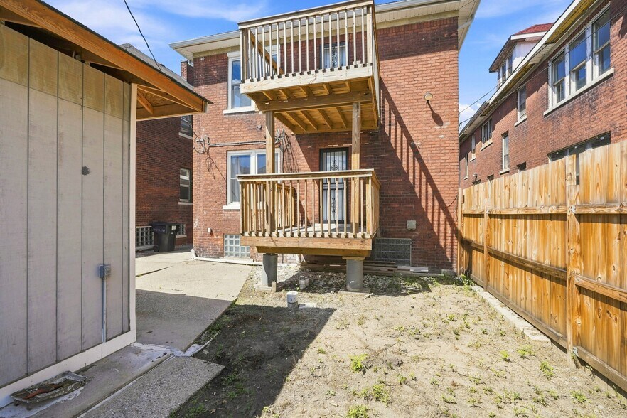 More Photos Of 3273 Cortland St, Detroit Apartments For Sale