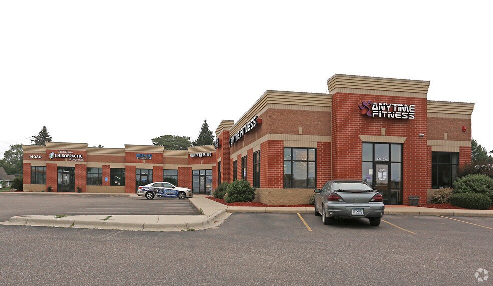 Primary Photo Of 14030 Bank St, Becker Storefront For Sale