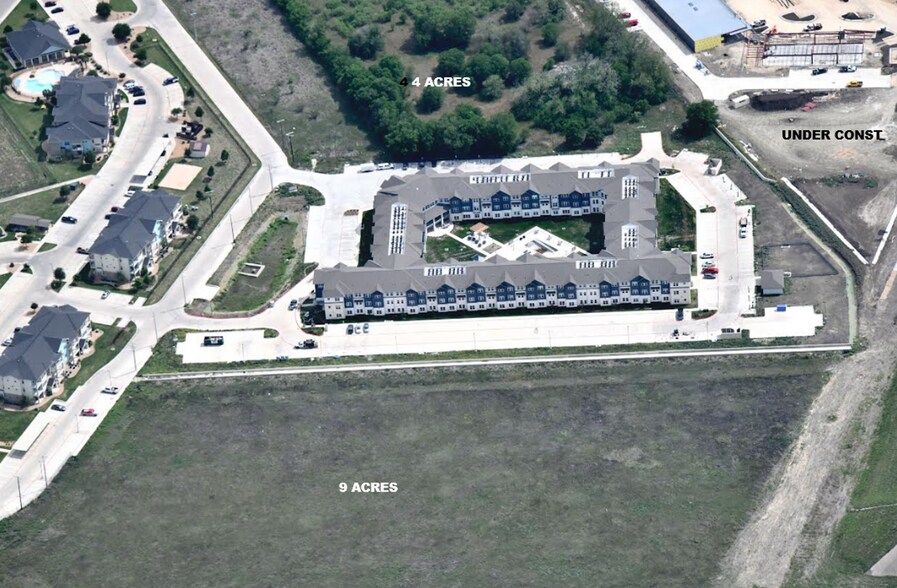 More Photos Of 2207 W San Antonio St, Lockhart Land For Sale