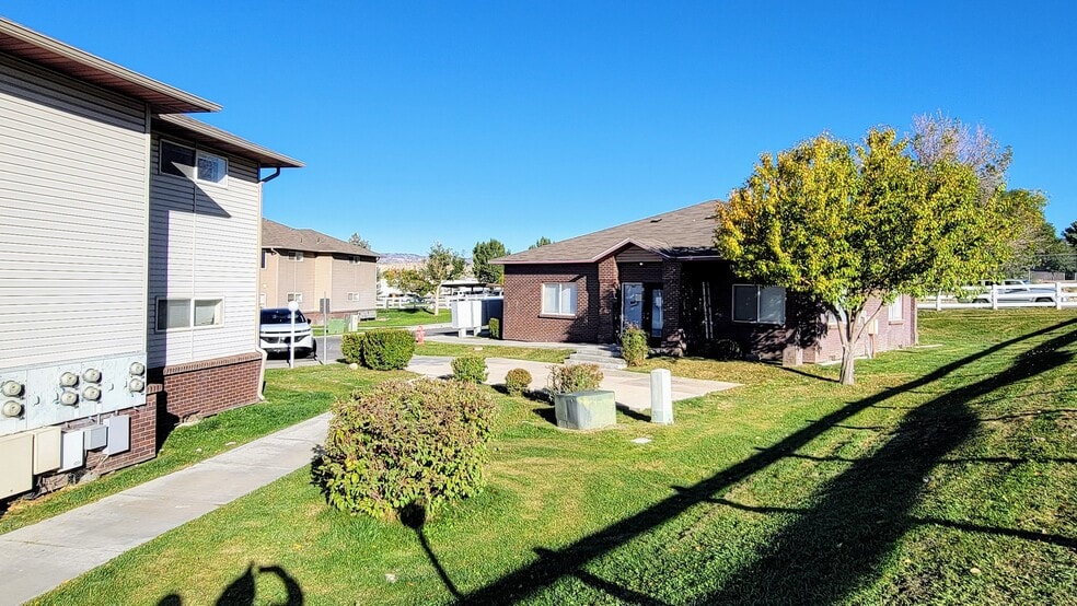 More Photos Of 1680 E 300 S, Price Apartments For Sale