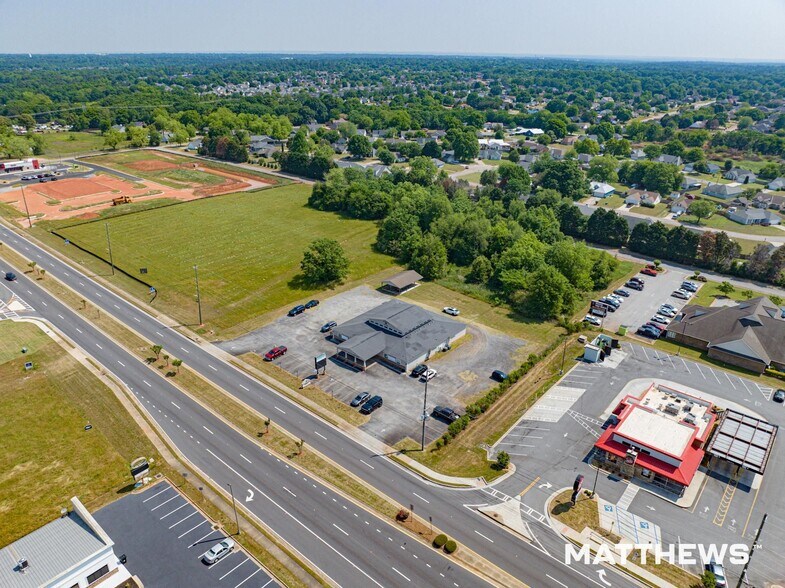 More Photos Of 1282 S Houston Lake Rd, Warner Robins General Retail For Sale
