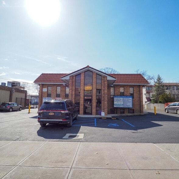 More Photos Of 3930 Richmond Ave, Staten Island Medical For Lease