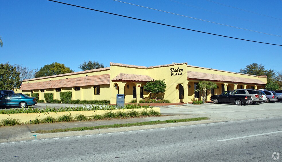 More Photos Of 6239 Edgewater Dr, Orlando Office For Lease