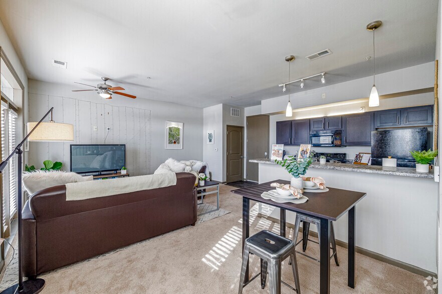 More Photos Of 601 W Bacon St, Richmond Apartments For Sale
