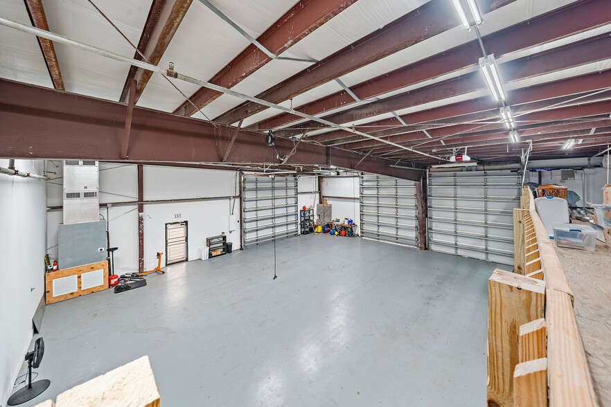 More Photos Of 1501 SE Decker Ave, Stuart Warehouse For Sale