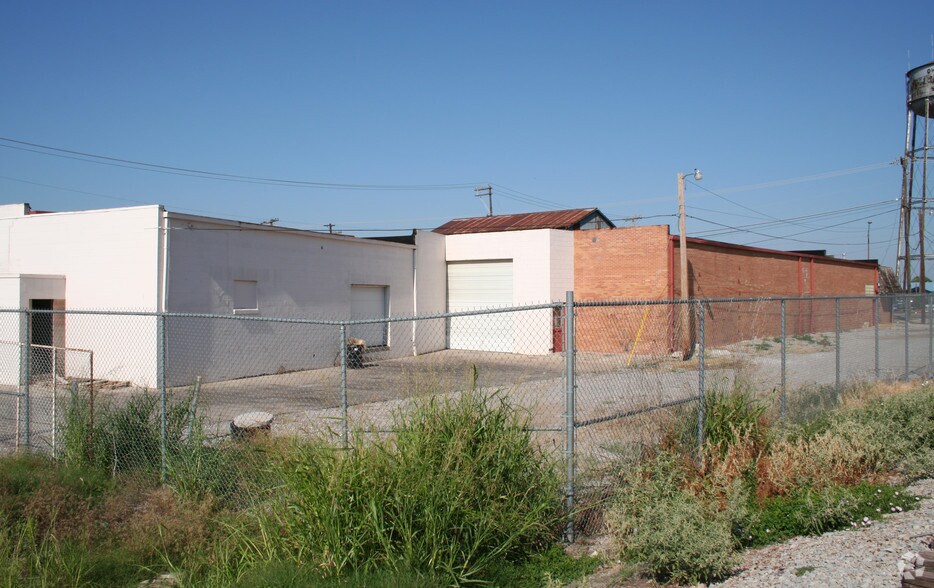 More Photos Of 1837-1847 NW 5th St, Oklahoma City Service For Lease