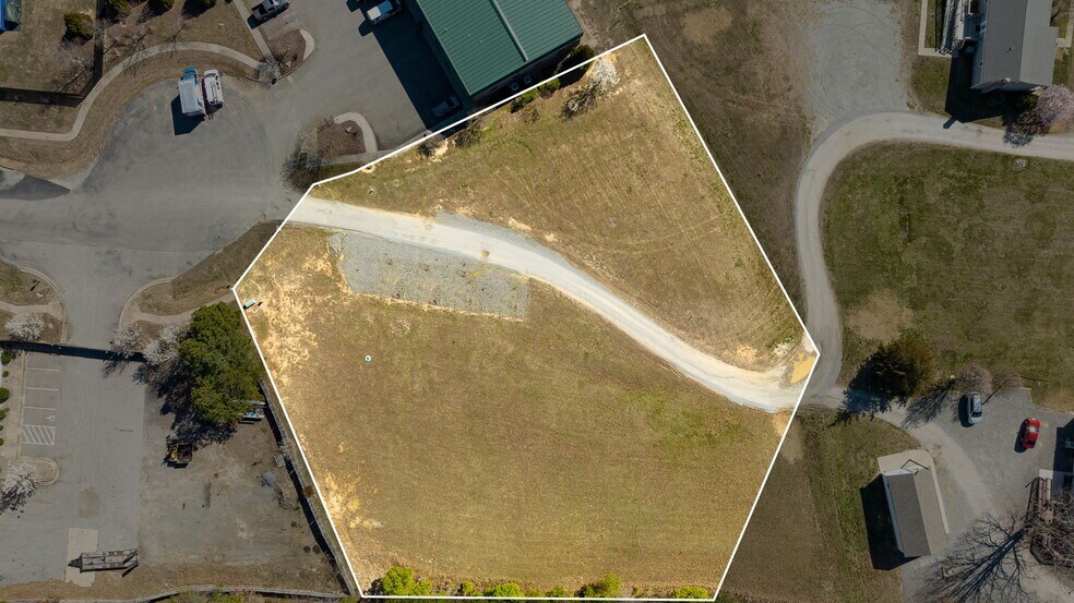 More Photos Of 0 Commerce, Ruther Glen Land For Sale