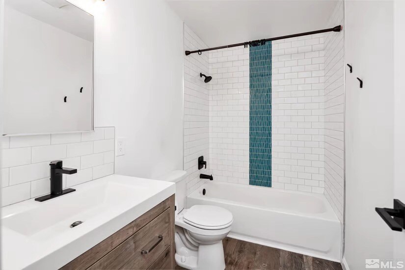 More Photos Of 1101 E Taylor St, Reno Apartments For Sale