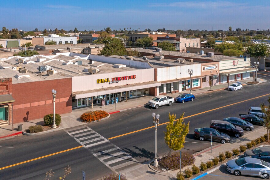 More Photos Of 116 W 6th St, Hanford Freestanding For Sale