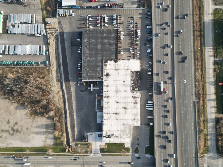 More Photos Of 110 Glidden Rd, Brampton Warehouse For Sale