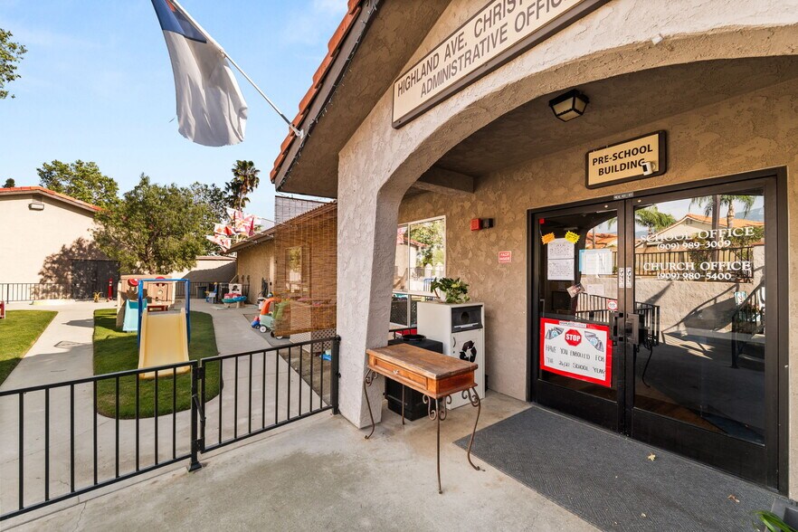 More Photos Of 9944 Highland Ave, Rancho Cucamonga Religious Facility For Lease