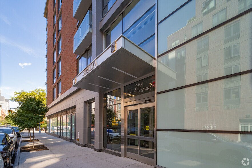 More Photos Of 350 E Houston St, New York Apartments For Lease