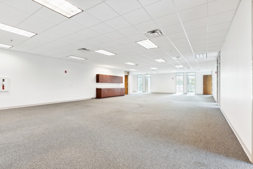 More Photos Of 201 Sigma Dr, Summerville Medical For Lease