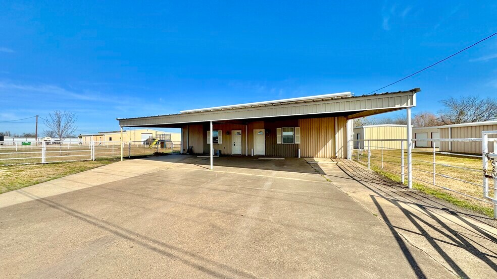 More Photos Of 36908 State Highway 64, Wills Point Multifamily For Sale