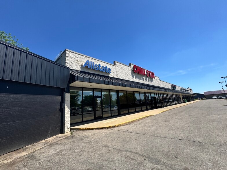 More Photos Of 1906 8th St NW, Austin General Retail For Sale