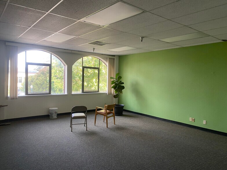 More Photos Of 903 Pacific Ave, Santa Cruz Office For Lease