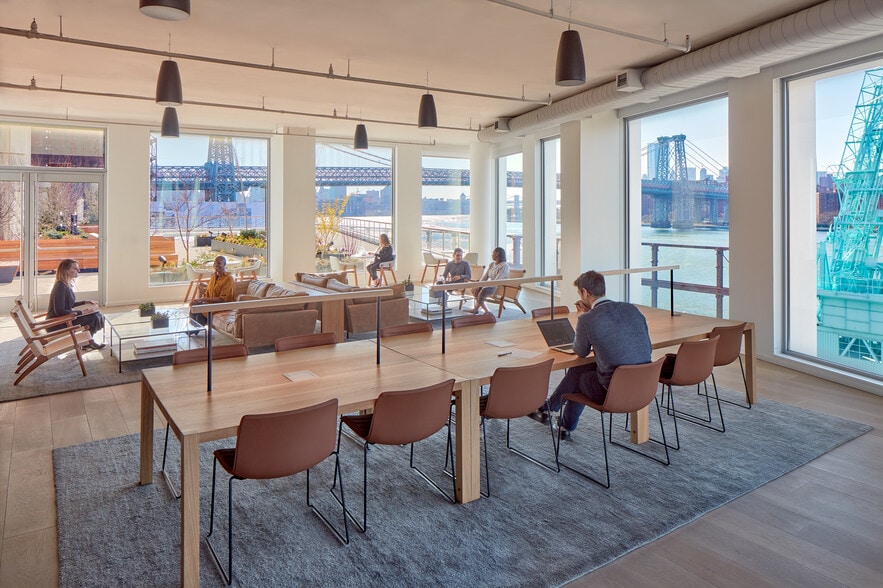 More Photos Of 10 Grand St, Brooklyn Office For Lease