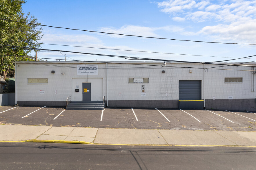 Primary Photo Of 425 N 3rd St, Allentown Warehouse For Lease