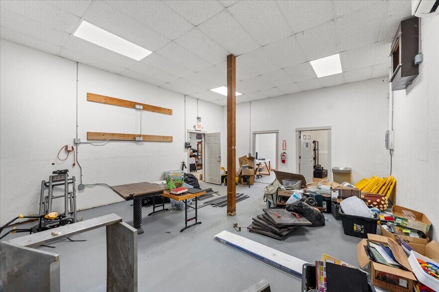More Photos Of 2546 US-101, Ilwaco Industrial For Sale