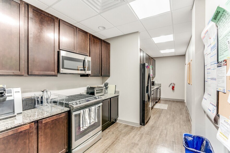 More Photos Of 1536 E Lancaster Ave, Paoli Loft Creative Space For Lease