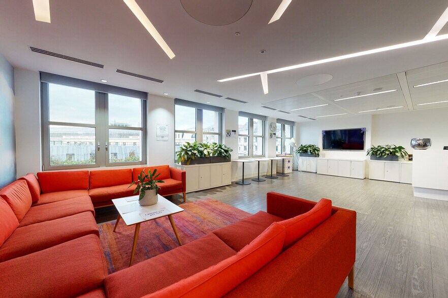 Primary Photo Of 40 Strand, London Office For Lease