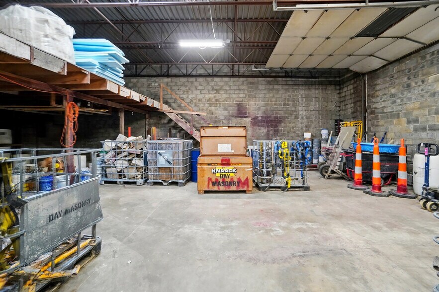 More Photos Of 2300 Ome Ave, Dayton Warehouse For Sale