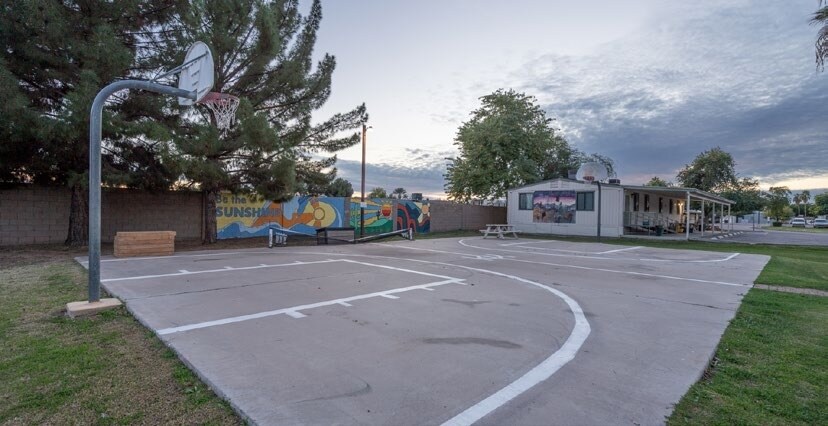 More Photos Of 960 N Stapley Dr, Mesa Specialty For Sale