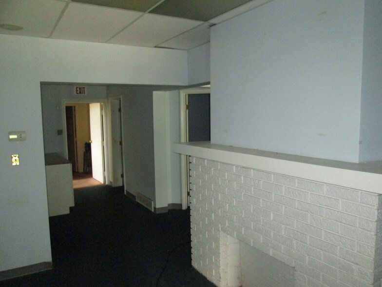 More Photos Of 485-487 Front St, Berea Office Residential For Sale