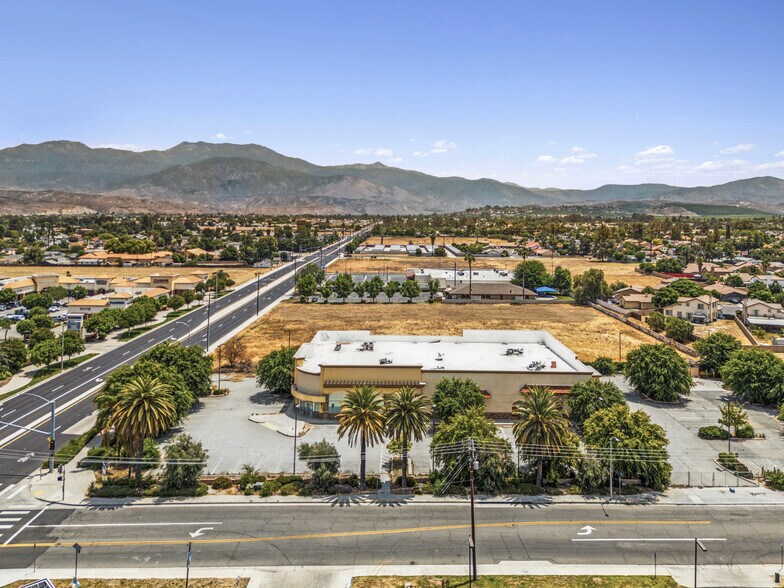 More Photos Of 42021 E Florida St, Hemet Drugstore For Sale