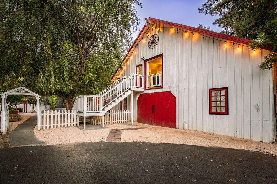 More Photos Of , Fairfield Unknown For Sale