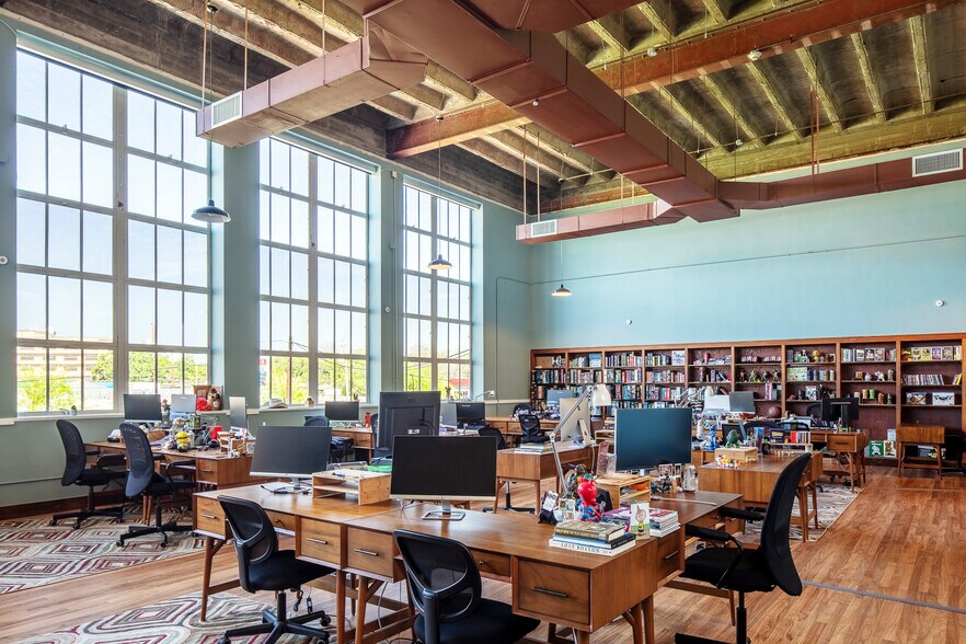 More Photos Of 3908 Avenue B, Austin Office For Lease