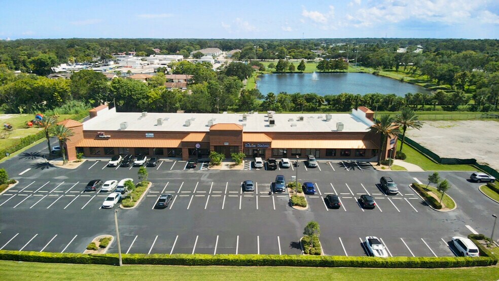 Primary Photo Of 955 Foster Way, South Daytona Medical For Sale