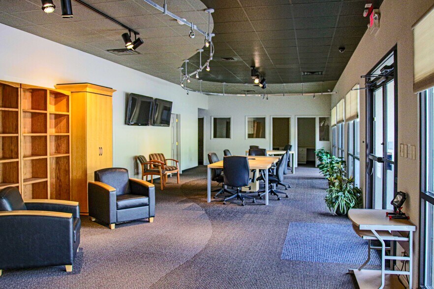 More Photos Of 1257 Sweeten Creek Rd, Asheville Office For Lease